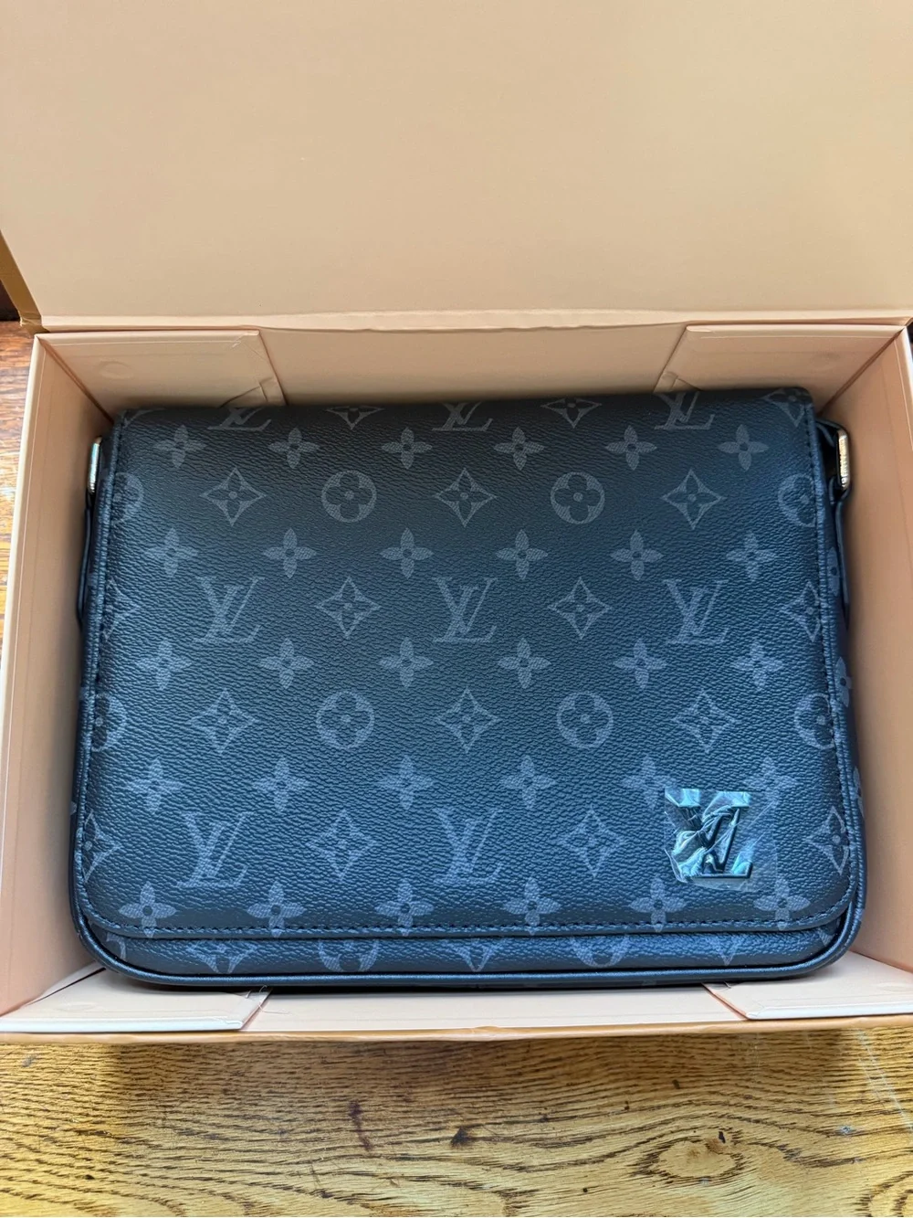 Louis Vuitton Men's Monogram Messenger Bag in Black and Gray